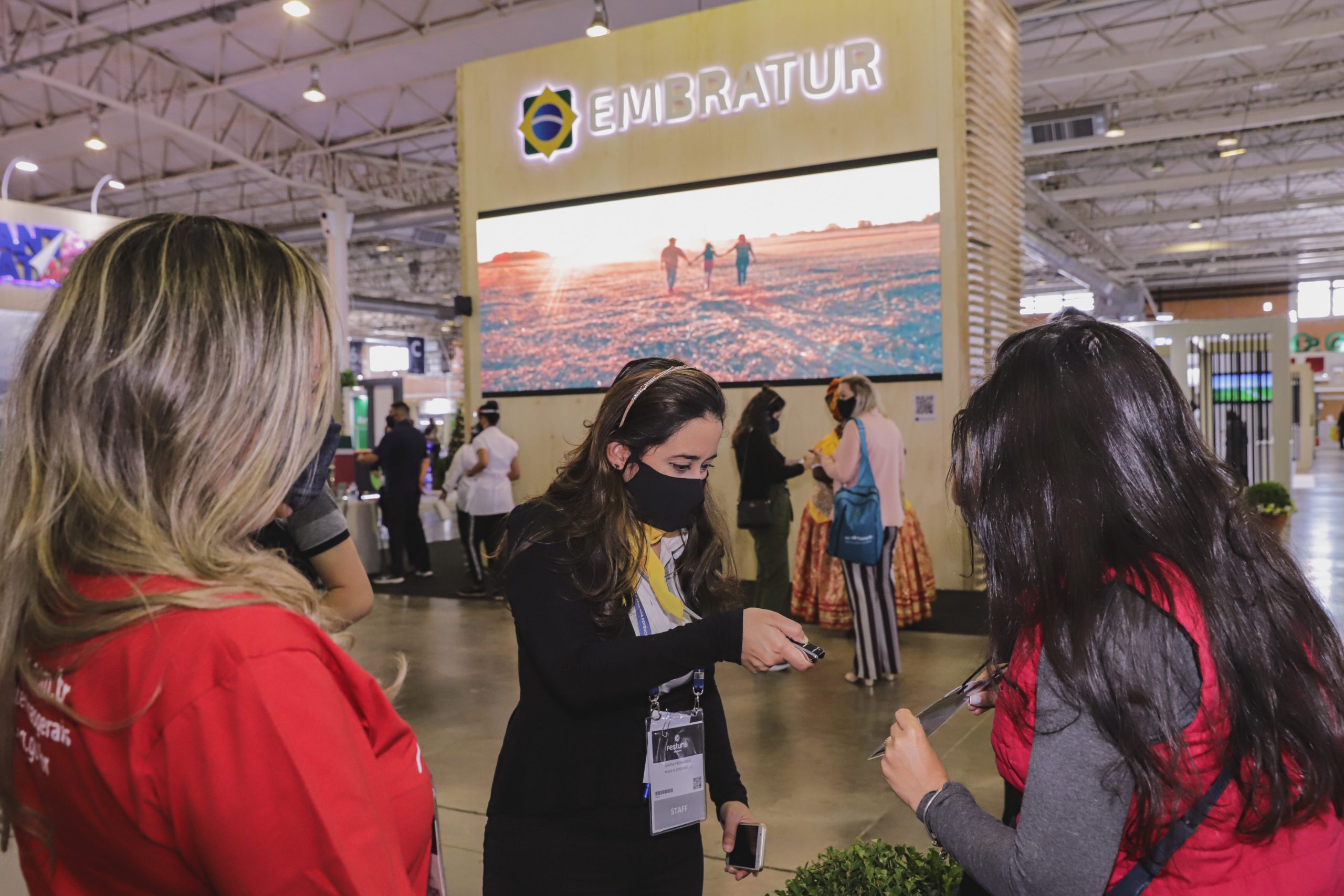 Presidente da Embratur participa da Feira Internacional de Turismo de Gramado e cumpre agenda na Serra Gaúcha