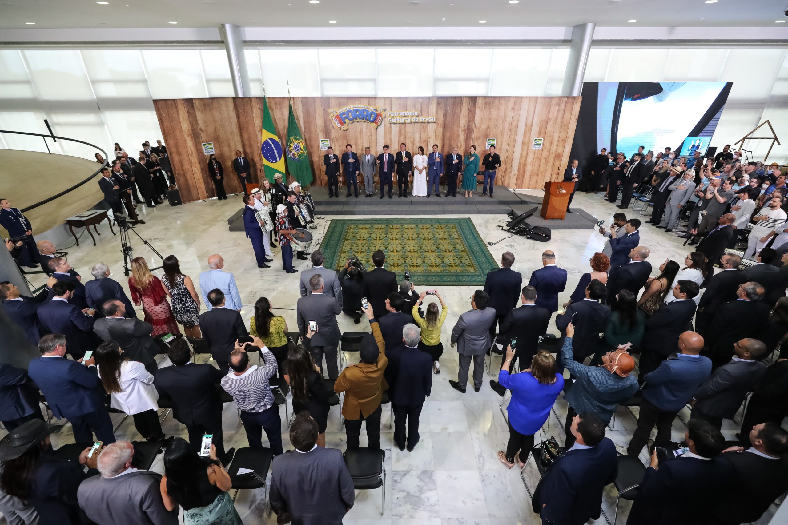 Embratur prestigia comemoração ao Dia Nacional do Forró no Palácio do Planalto