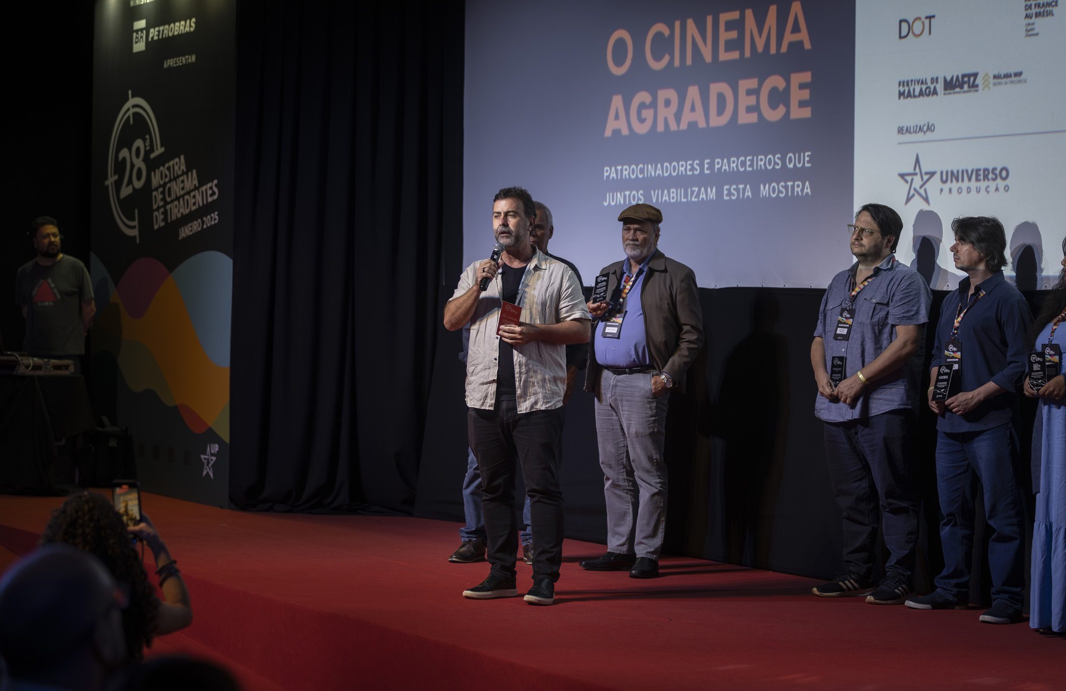 Mostra de Cinema de Tiradentes: curtas selecionados no edital Brasil com S, da Embratur, são exibidos em praça pública