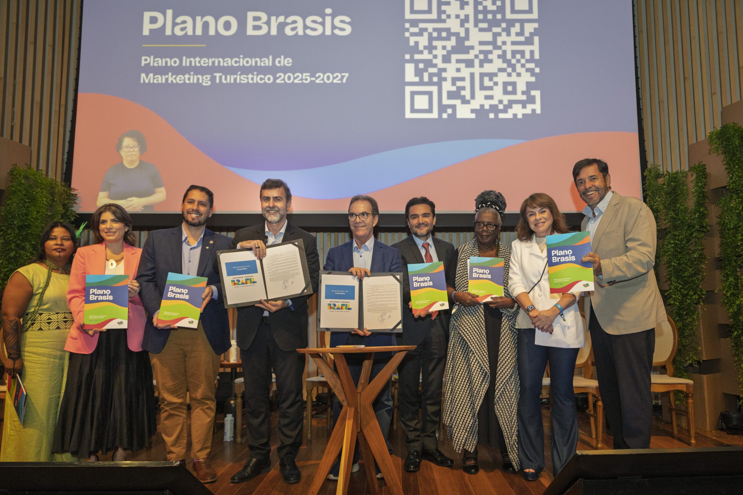 Nasce o Plano Brasis! Governo Federal lança novo Plano de Marketing Turístico Internacional do Brasil